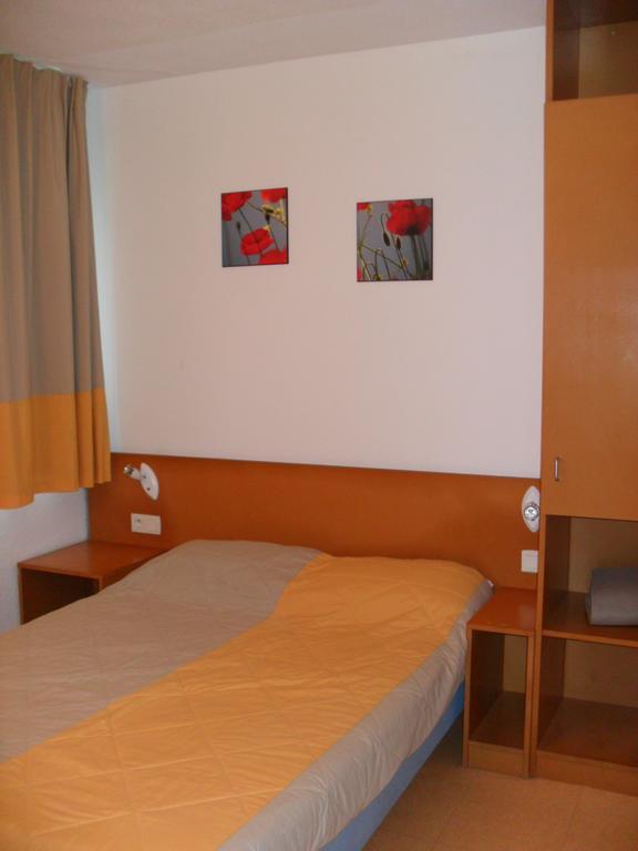 Vvf Residence Pays Basque Saint-Jean-Pied-De-Port Kamer foto